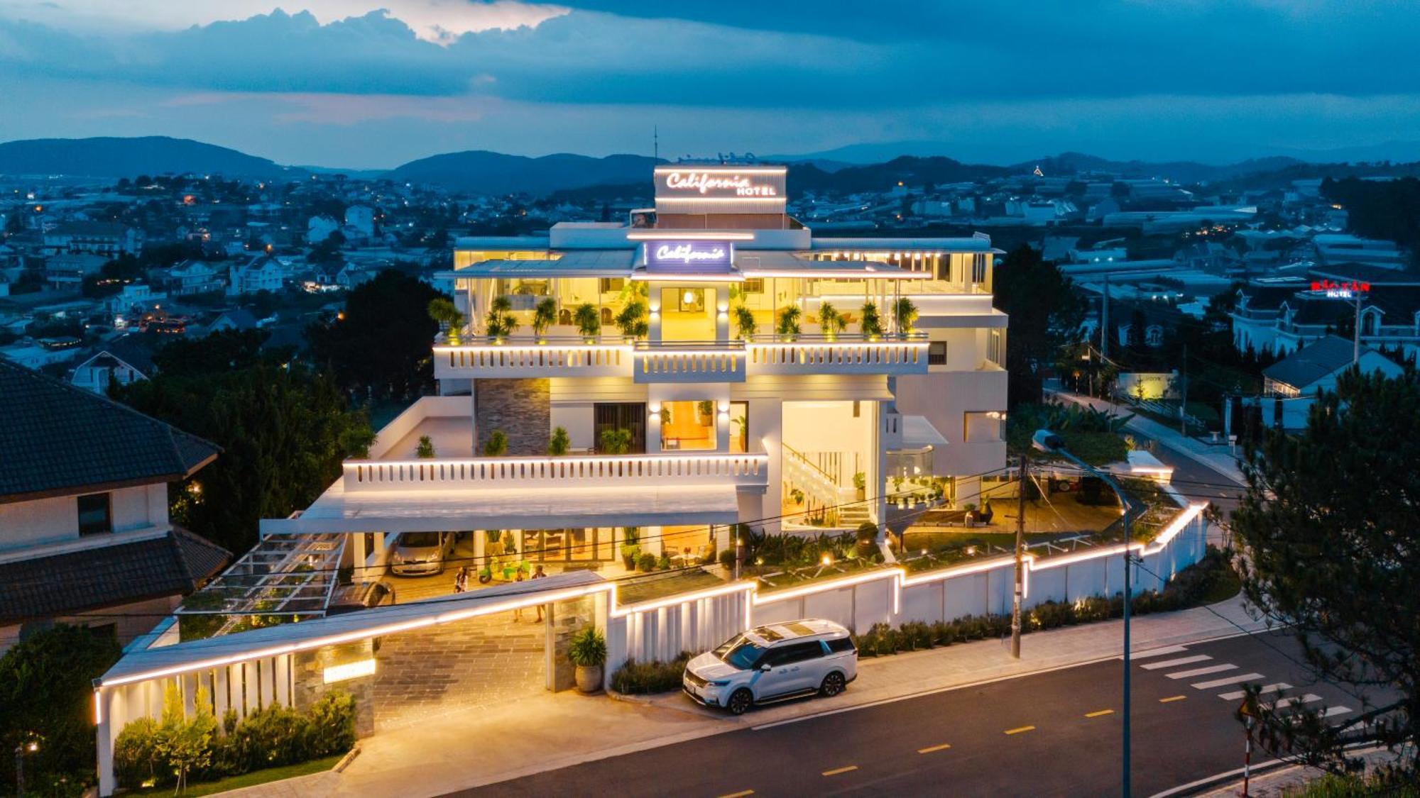 California Hotel 大叻 外观 照片