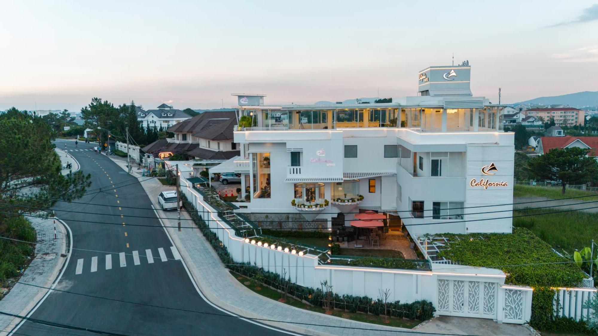California Hotel 大叻 外观 照片